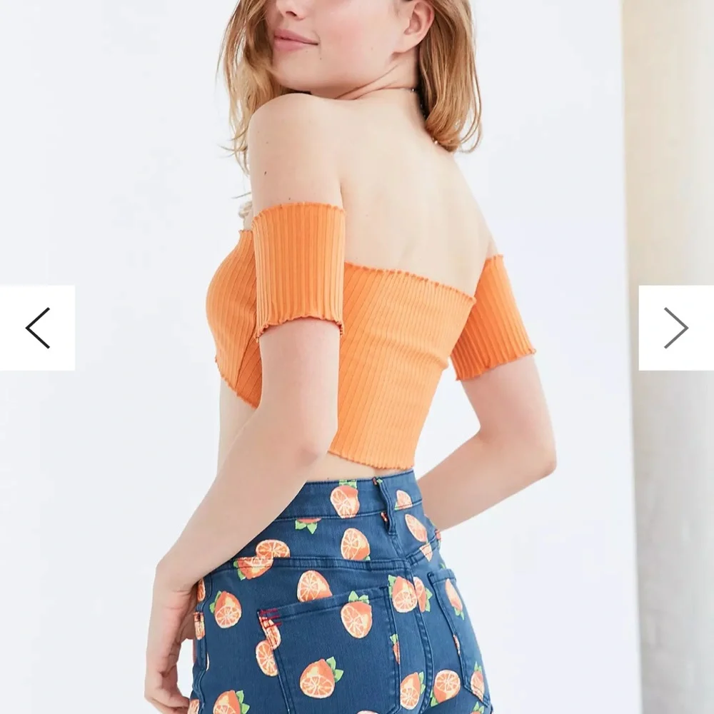 BDG Denim Urban Outfitters SoldOut Super High Waisted Shorts button fly Orange - Picture 5 of 10